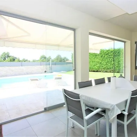 Alex Exclusive With Pool Porec